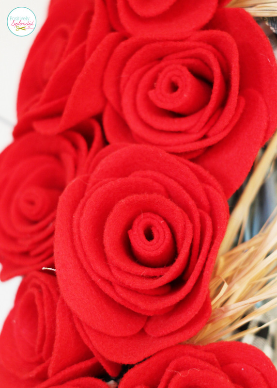These felt roses at Positively Splendid are absolutely gorgeous. You'll never believe how easy they are to make!
