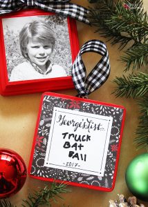 Christmas List Photo Ornament Tutorial - DIY Christmas Ornament Idea