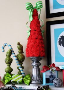 This rolled rosette Christmas tree at Positively Splendid is so beautiful!