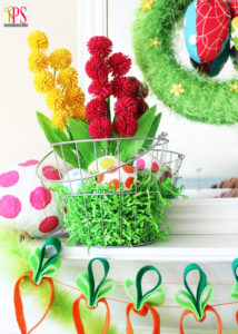 Easter Mantel Decorations :: PositivelySplendid.com
