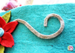 Felt Flower Pillow :: PositivelySplendid.com