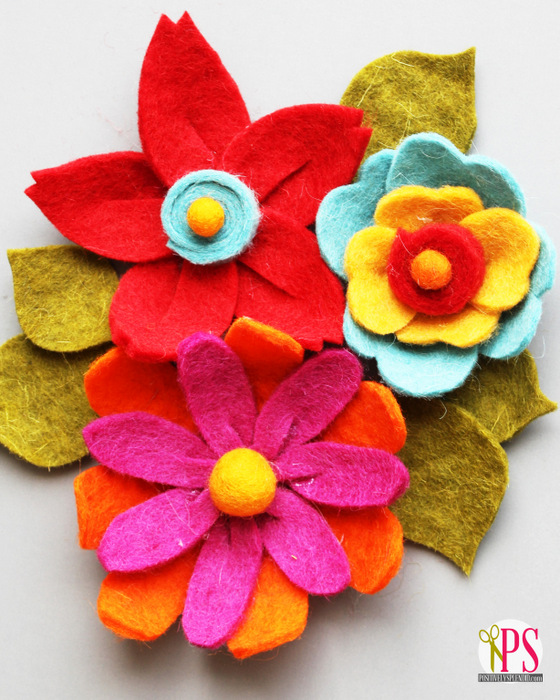 How to Make Rolled Felt Flowers - Positively Splendid {Crafts