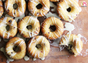 Baked Cranberry-Orange Doughnuts with Orange-Vanilla Glaze :: PositivelySplendid.com