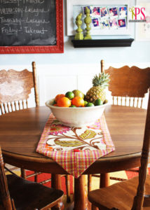 Quick-and-Easy DIY Table Runner :: PositivelySplendid.com