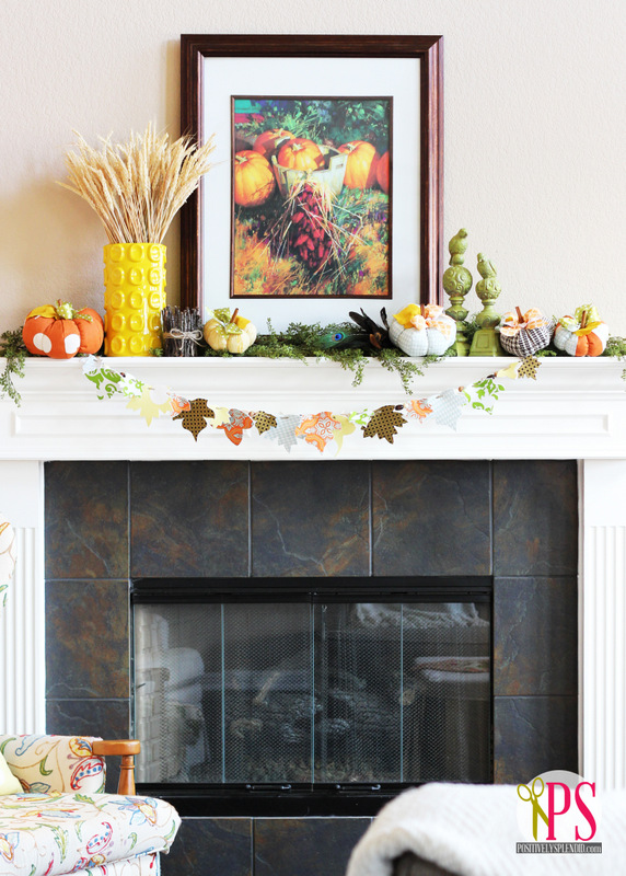 Fall Mantel at PositivelySplendid.com