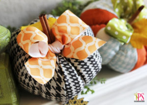 Fall Mantel at PositivelySplendid.com