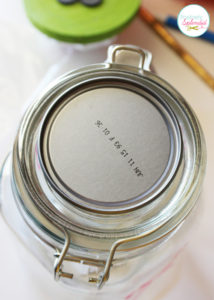 Such a clever project! Glass canister sewing organizer with removable pincushion at Positively Splendid.