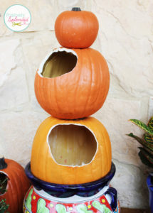 Stacked Pumpkin Planter at Positively Splendid - Such a unique idea for fall!