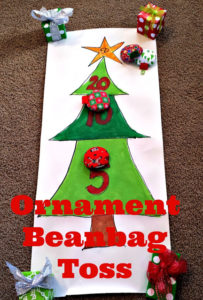 This ornament beanbag toss game will be a hit with kids this Christmas! Such a fun idea! #SwellNoel