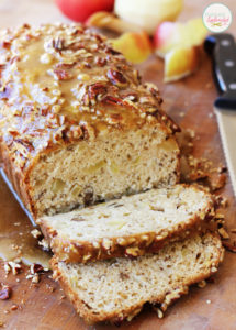This Apple-Praline Bread at Positively Splendid looks absolutely divine! What a perfect recipe for holiday gift-giving!