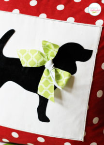 This custom pet silhouette pillow cover at Positively Splendid is absolutely darling! What a perfect gift idea for pet lovers.