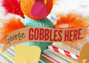 Darling kids' Thanksgiving craft with free printables to make them double as place cards! #turkeytablescapes