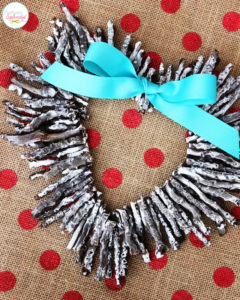 Whitewashed twig heart wreath - So pretty for Valentine's Day!