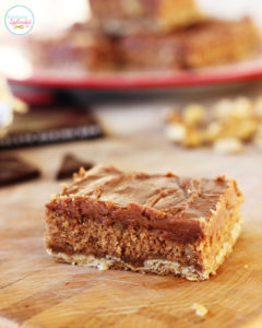 These triple-layer brownie bars look downright decadent! Yum!