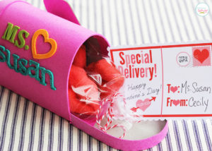 Mailbox treat boxes with free printable Valentine's Day postcards. Filled with ready-made bakery items, these are an easy last-minute Valentine's Day idea for teachers, neighbors and more! #bakerybecause