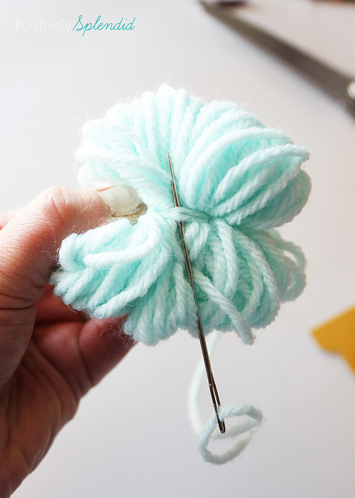 How To Make A Giant Pompom - Easy DIY On This Splendid Shambles