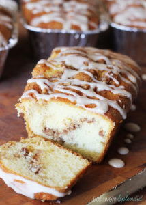 Honey Bun Mini Loaves at Positively Splendid. Super easy and SO delicious! Perfect for gift-giving!