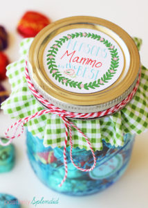 Free printable tags for this sweet Mothers' Day Mason jar gift idea. #SharetheDove