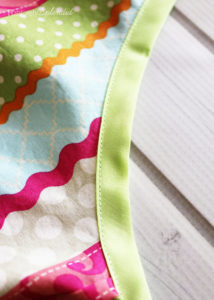 Foolproof tips for how to sew bias tape like a pro, even if you are a beginner!