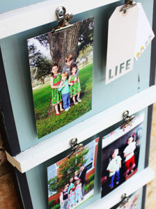 DIY Ladder Photo Display. Such a great way to showcase lots of family photos! #3MDIY