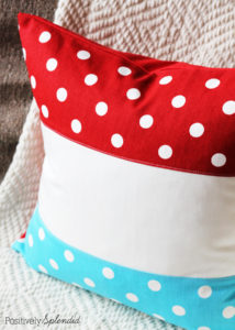 Patriotic color block pillow. These are so great for using all summer long! #ultimateredwhiteandblue