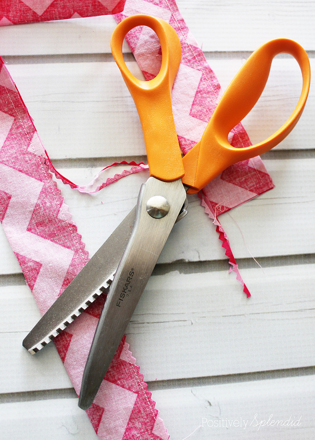 Pinking shears, plus 5 more incredibly useful sewing tools you might not already own. Can't wait to try some of these!