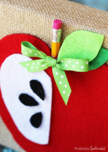 Adorable DIY apple bookends from Positively Splendid. #MichaelsMakers