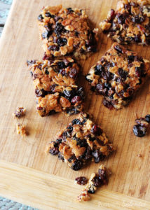 Delicious, chewy granola bars that contain ONLY wholesome, easy-to-pronounce ingredients! Yum!