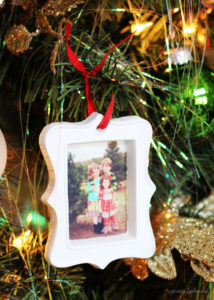 Photo Christmas Ornaments - Christmas Memory Tree #MichaelsMakers #TagaTree