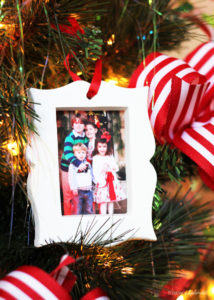 Photo Christmas Ornaments - Christmas Memory Tree #MichaelsMakers #TagaTree