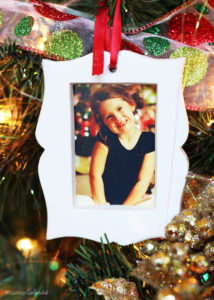 Photo Christmas Ornaments - Christmas Memory Tree #MichaelsMakers #TagaTree