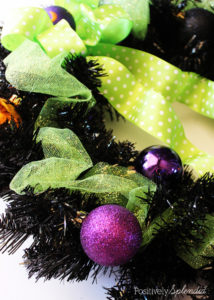 Easy Halloween ornament wreath by Positively Splendid
