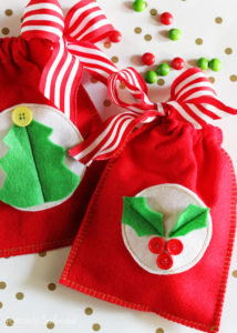 DIY reusable gift bags. So easy to make! #MichaelsMakers