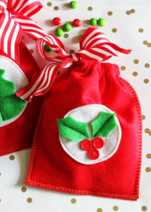 DIY reusable gift bags. So easy to make! #MichaelsMakers