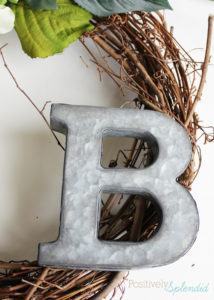 Floral Spring Wreath at Positively Splendid #MichaelsMakers