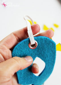 No-Sew Superhero Masks with Free Templates #MakeAmazing