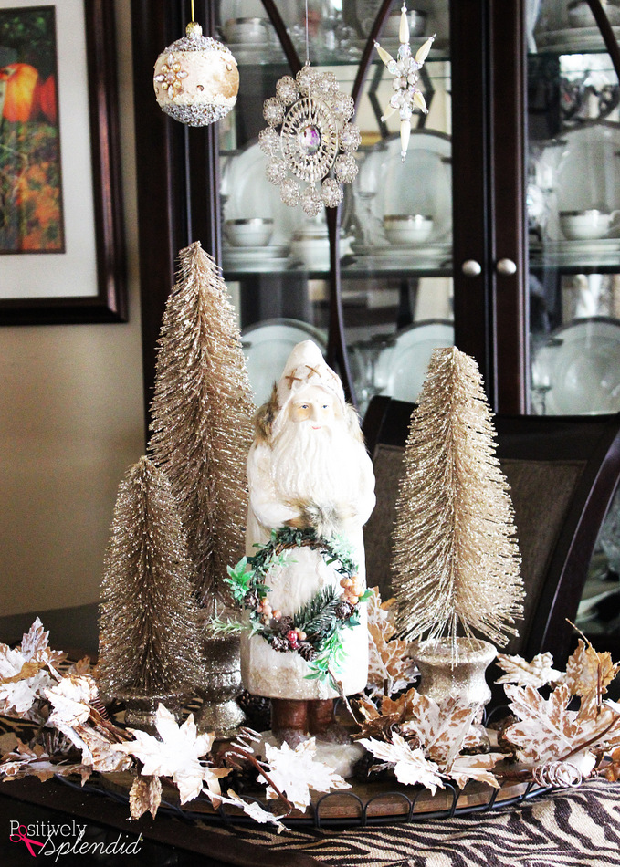 Elegant Christmas Table Centerpiece #AtHomeforChristmas