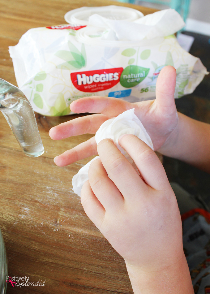 Huggies Wipes are perfect for cleaning up messy hands as you cook with kids! #HugTheMess