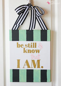DIY Lettered Canvas Sign