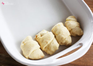 Strawberry dumpling recipe at Positively Splendid. So perfect for spring! #HEBMoms