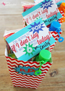 POP Party Favor Idea with Free Printables - Popcorn, ring pops and bubbles make this so much fun!