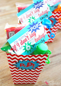 POP Party Favor Idea with Free Printables - Popcorn, ring pops and bubbles make this so much fun!