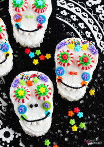 Sugar skull Rice Krispies treats for Day of the Dead. So colorful and clever! #RiceKrispies