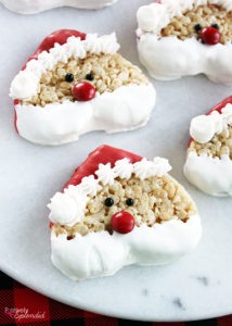 Santa Rice Krispies Treats - SO adorable and easy to make! #RiceKrispies