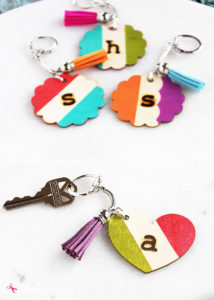 Quick and Easy Craft Idea: Monogrammed Wooden Keychains. Make great gifts! #PlaidCreators