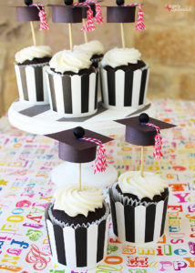Adorable DIY graduation cap cupcake toppers turn store-bought cupcakes into the perfect party treat! #givebakery
