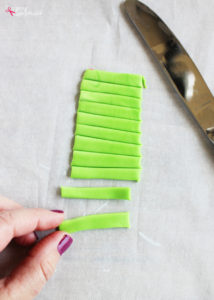How to make Nutter Butter flip flops. Such a cute and easy idea for summer! #michaelsmakers