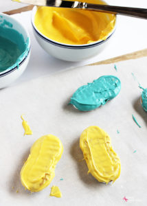 How to make Nutter Butter flip flops. Such a cute and easy idea for summer! #michaelsmakers