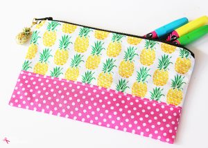 DIY Zipper Pencil Pouch - A great project to use up scraps, and easy enough for beginners! #makeitwithmichaels
