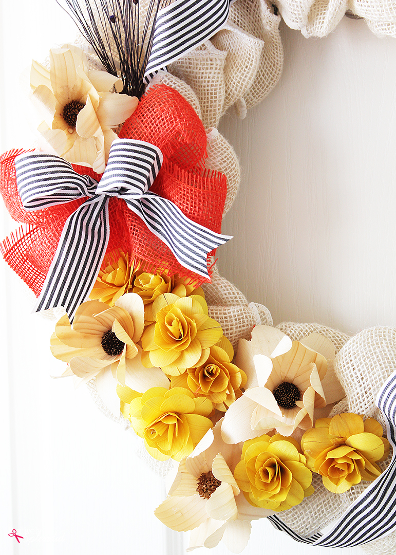 How to Make a DIY Burlap Flower Wreath - Such a pretty idea for any season!